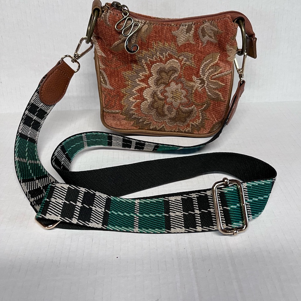 Elegant Floral Crossbody Bag in Brown and Tan